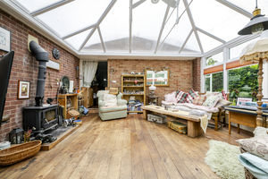 Photo 16- click for photo gallery